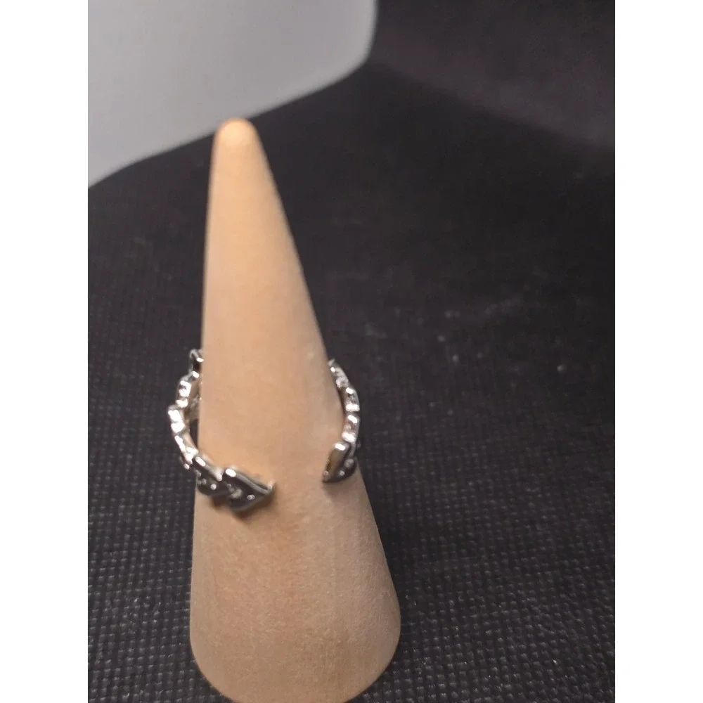 Womens Silver Tone Heart Chain Adjustable Open Band Ring Romantic Jewelry
